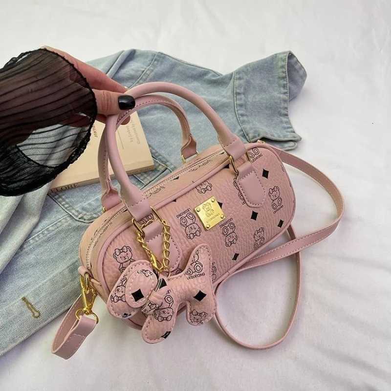 Famous Designer Ladies Leather Handbag Crossbody Shoulder Bag Messenger Tote Luxury Brand Popular Classic Elegant Womens ChicW250926