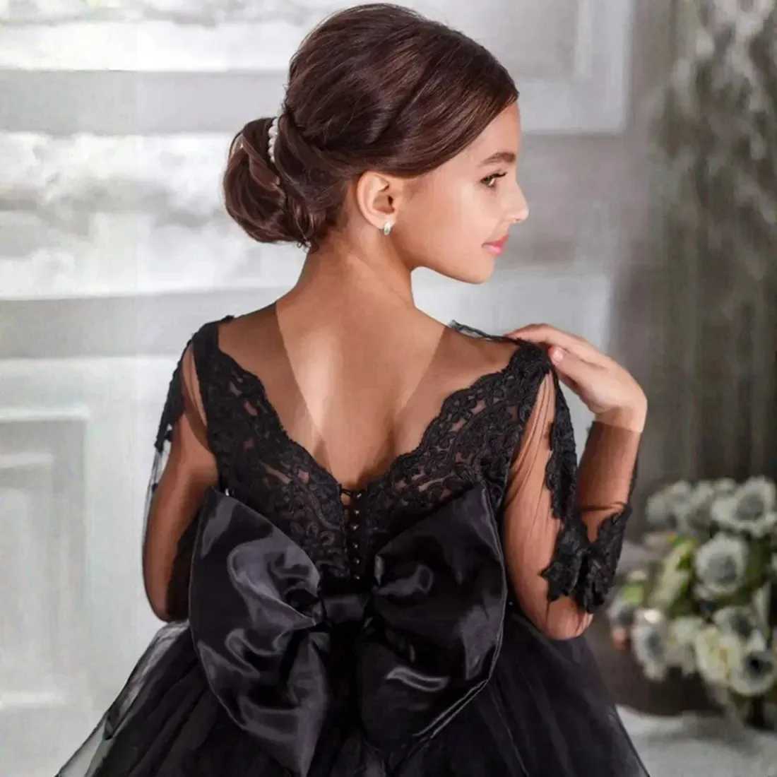 Black Flower Girl Dresses for Wedding Tulle Lace Appliques Full Length Girl Kids Birthday Ball Gown First Holy Communion Gowns Z250926