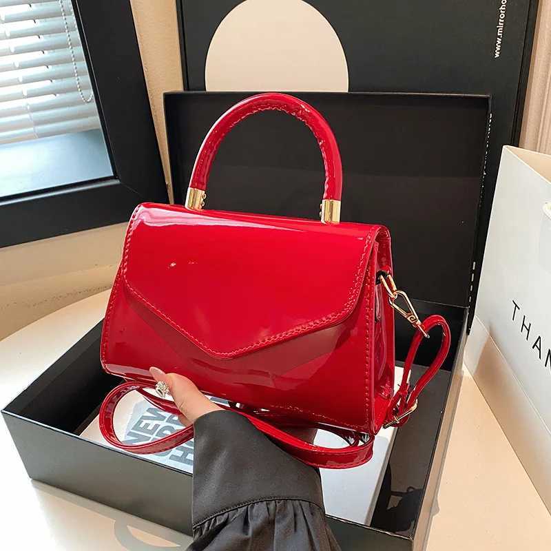 Faux Leather Bags for Woman 2025 Trend Small Shoulder Bag Korean Fashion Handbag Ladies Crossbody Bags Black White Brown Red Z250926