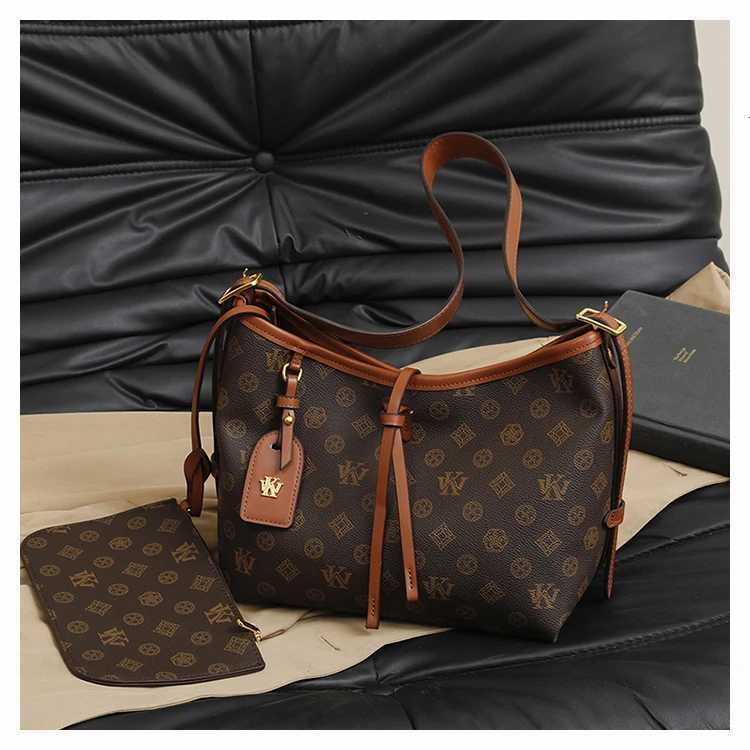 Fashionable Ladies Shoulder Bag Handbags Tote Bags Collection In Genuine Leather By Popular Classic Designer BrandW250926