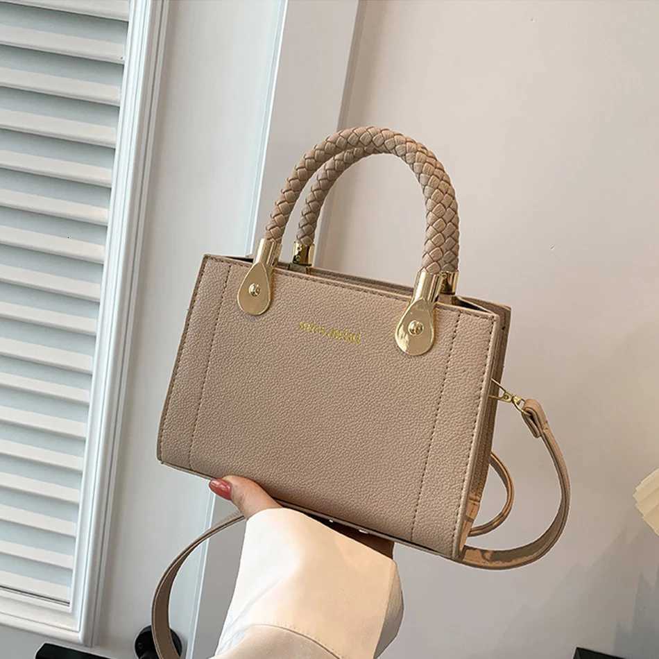 Versatile and Minimalist Crossbody Bag PU Leather Fashion Bag for Women Travel Handbag Fashion Shoulder Messenger Bag Ladies Bag Z250926