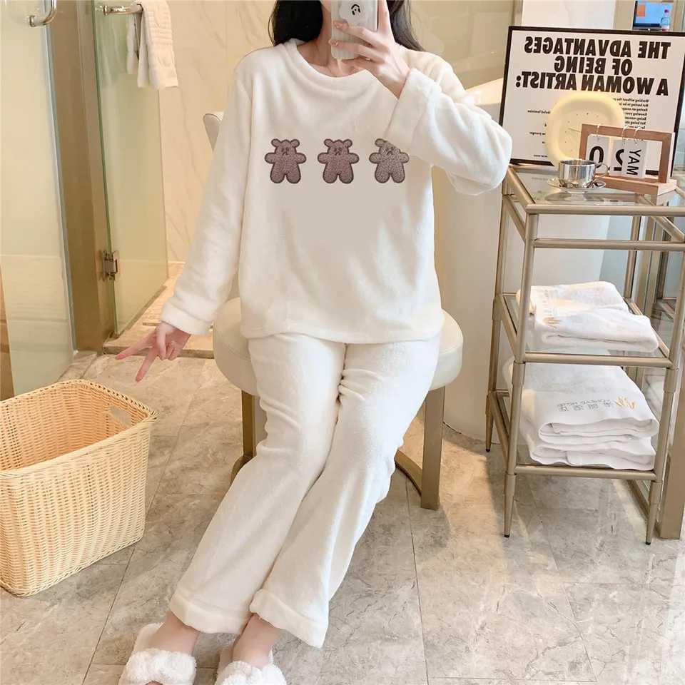 Winter New Flannel Warm Pajamas for Wome Thickening Round Neck Long Sleeve Outfits for Women 2 Piece Set Cute Printing Home Wear Z250925