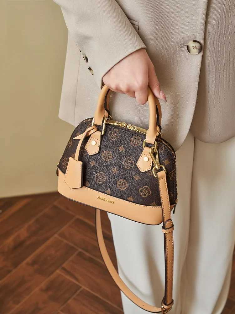 Aokang ell Handbag 2025 New Faion Large Capaci Womens Handbag Vintage Artistic Sle Commuting Single oulder BagW250926