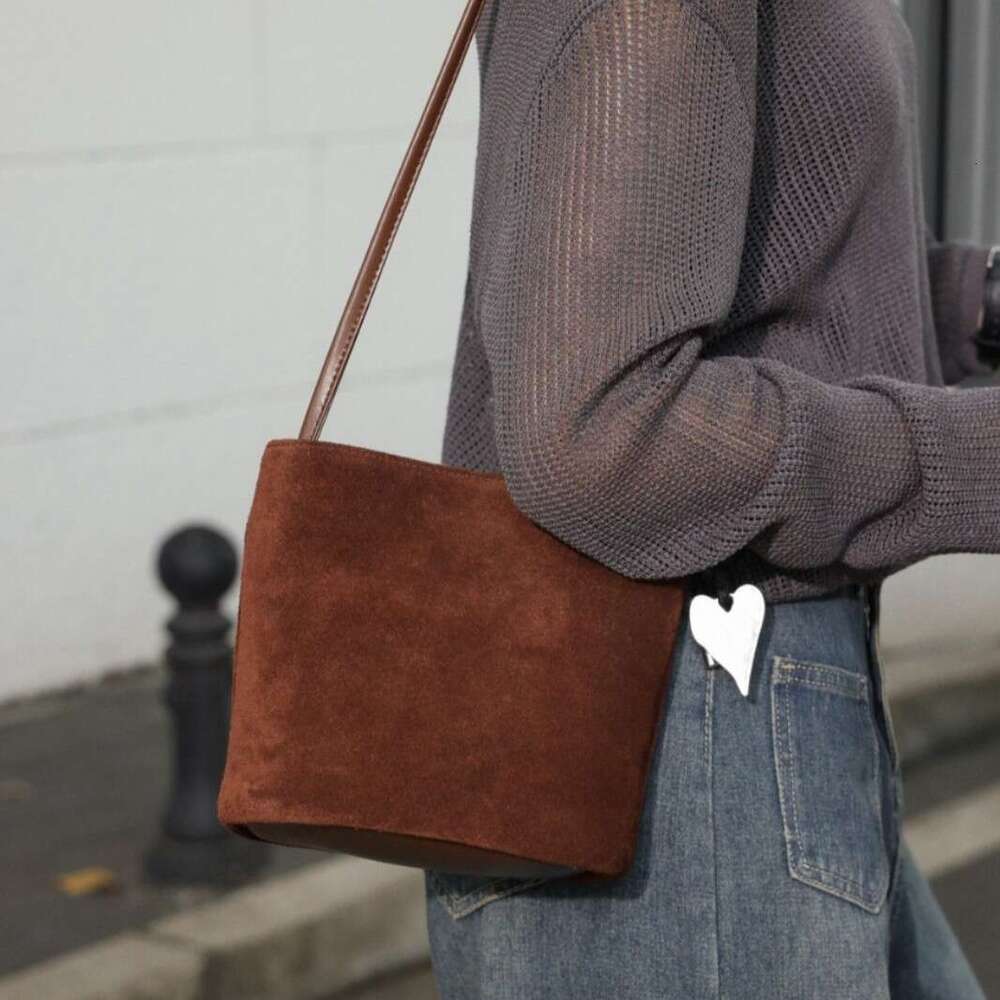 Genuine Suede Soft Leather Handbag for Women 2025 Autumn Winter New High-end Versatile Shoulder Bucket Bag