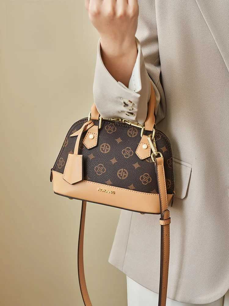 Aokang ell Handbag 2025 New Faion Large Capaci Womens Handbag Vintage Artistic Sle Commuting Single oulder BagW250926