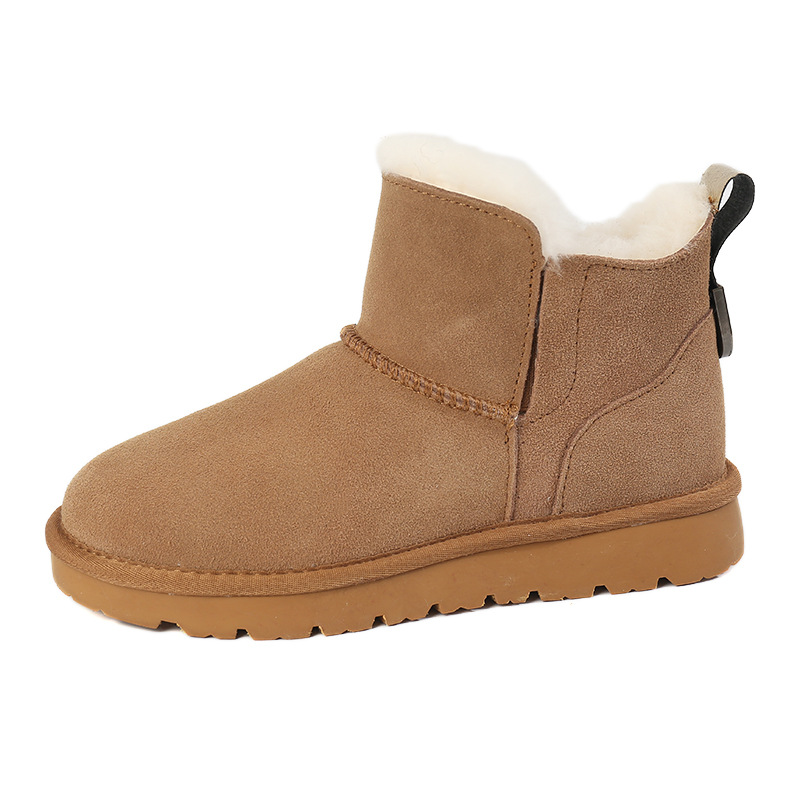 CE designer shoes Free shipping oxhide affordable luxury Winter anti slip snow boots with thick plush cotton shoes Highly attractive white