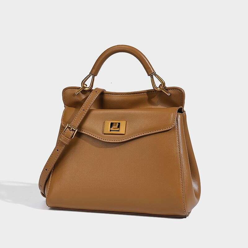 New Commuter Trendy Handbag Lock Single Shoulder Crossbody Light Fashion Versatile Women's Bag