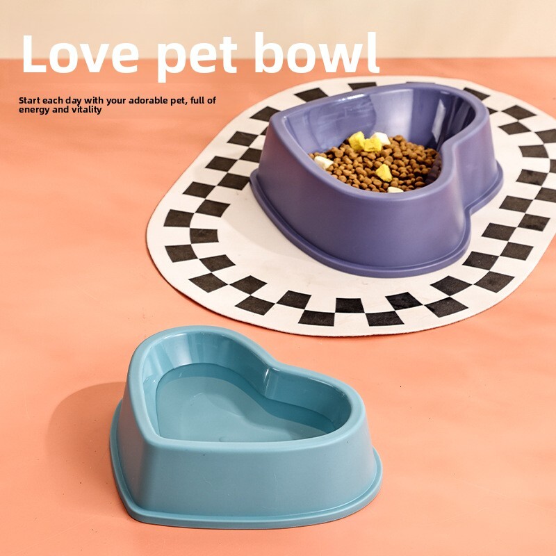 Creative Heart-Shaped Pet Drinking Dish Plastic Dog Cat Food Bowl