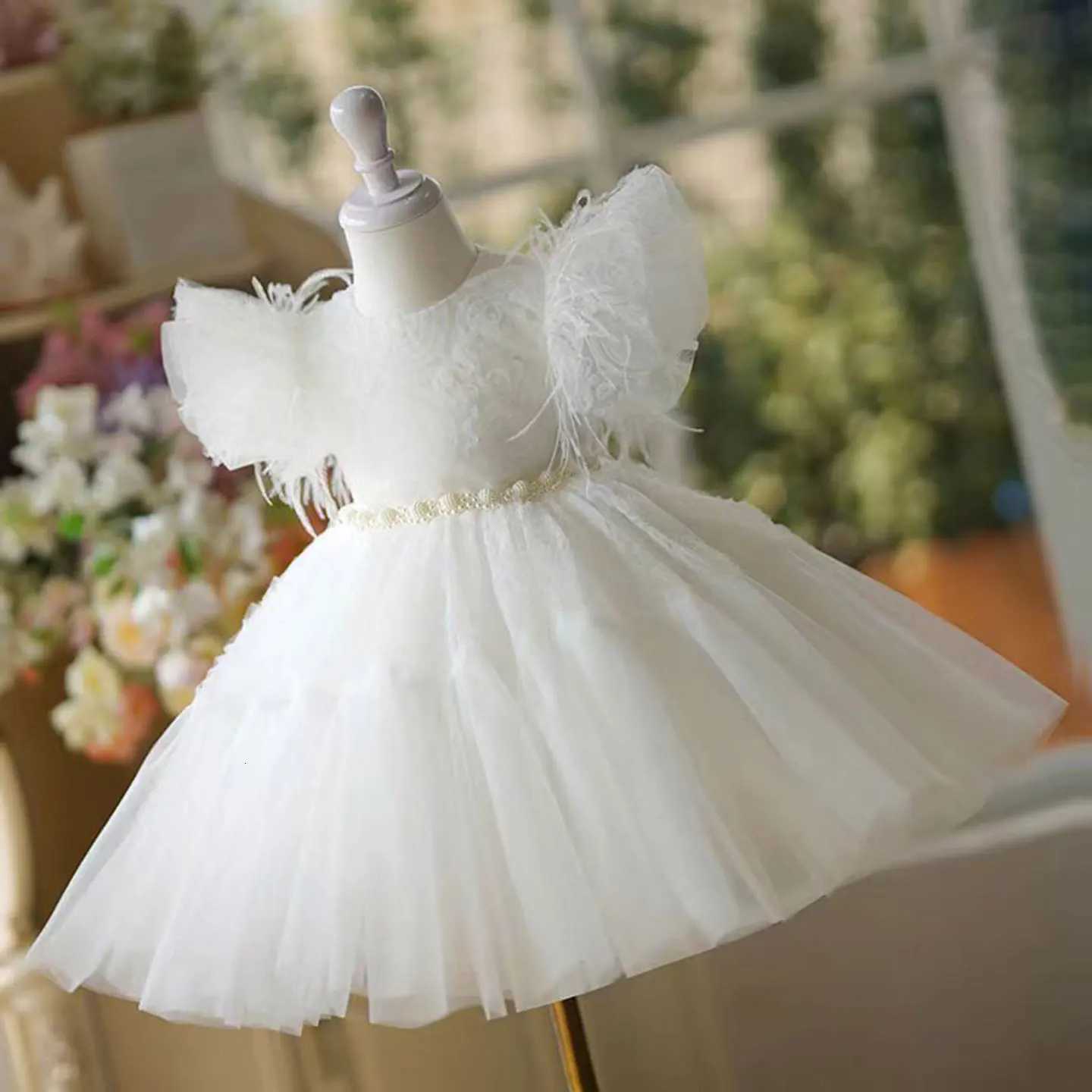 Jill J450 Elegant White Feathers Flower Girl Dress Puffy Sleeve Kids Princess Birthday Wedding Party Children Holiday Gown Z250926