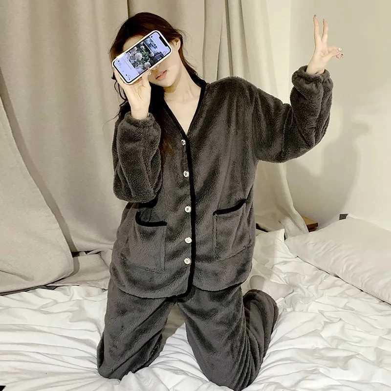 Flannel Pajamas Female New Coral Velvet Thickened Princess Style Plush Suit Loungewear Can Worn Outside Autumn and Winter Z250925