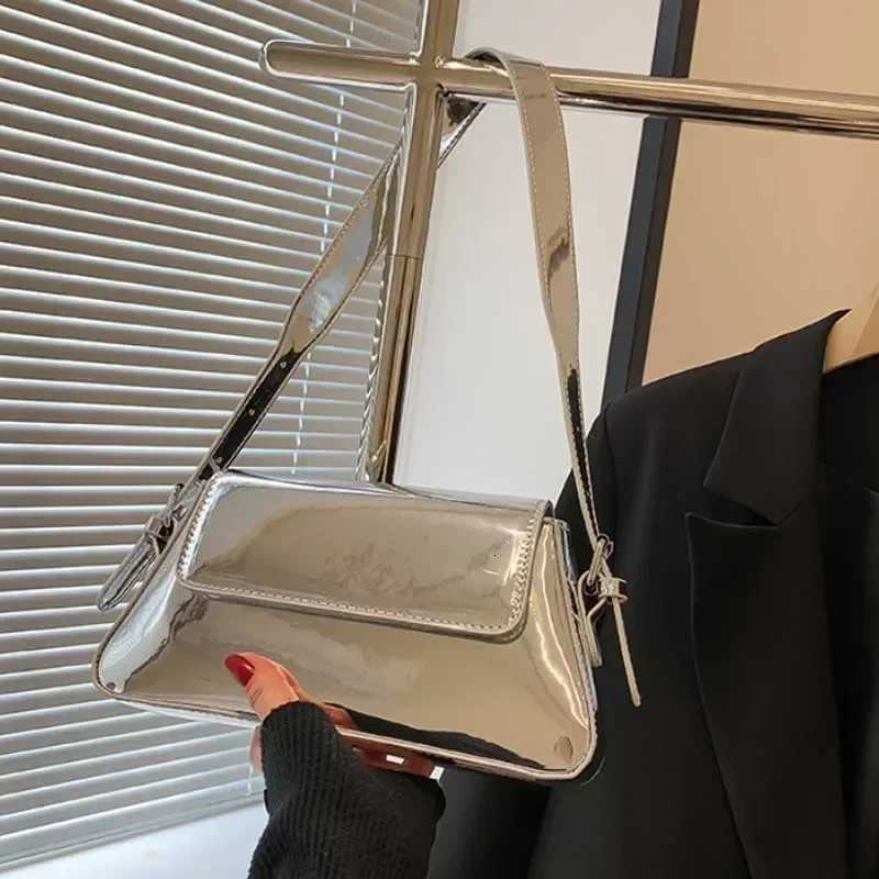 Luxury Designer Handbags for Women Laser Armpit Bag Brand Shoulder Bag Silver Chic Female Top Handle Bags Shopper Tote Bag Purse Z250926