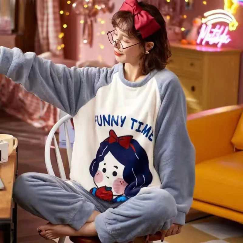 Winter Pajamas Round Neck Long Sleeve Cartoon Bear Warm Sleepwear for Winter Thickened Big Size Pajamas Coral Fleece TwoPiece Z250925