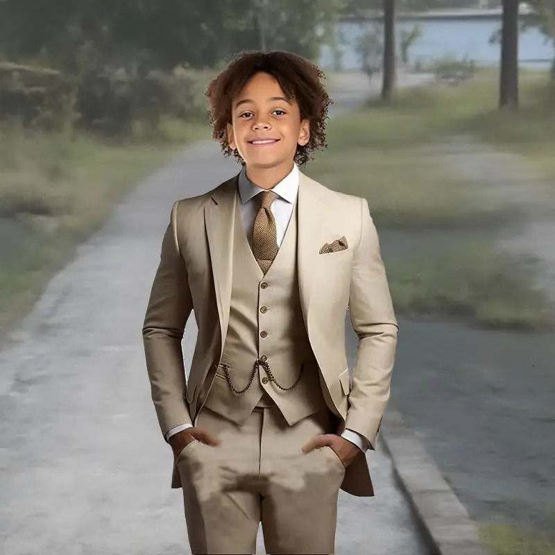Boys Suits Attire Beige Formal 3 Pieces Set jacketvestpants For Wedding Prom Party Outfit Teen Kids Clothes Child Tuxedos 250922