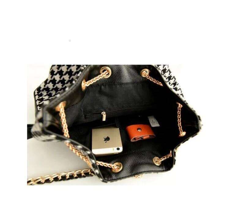 Fashion Casual Women's Pearl Pendant Drawstring Chain Shoulder Ethnic Style Bucket Drawer Bag