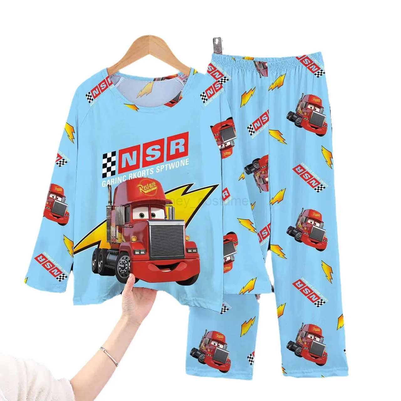 Disney Cars Kids Pajama Sets Trendy Adorable Cartoon Print Children Nightwear Set Comfortable Suitable Indoor Clothes Autumn H250926