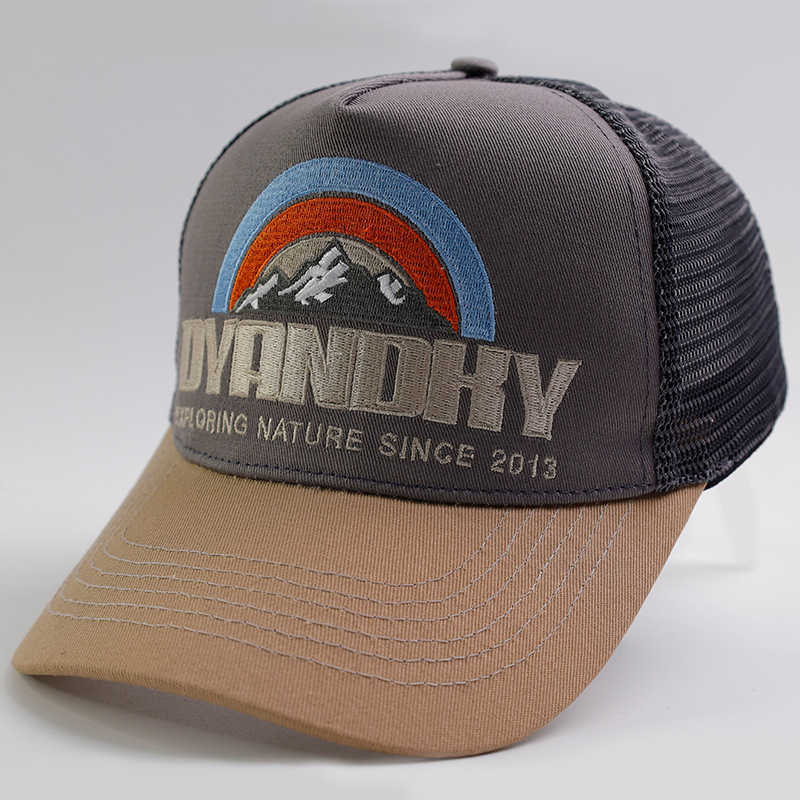 Baseball cap with European style embroidery and multi-color patches, mesh netting on the front, made of 100% cotton, absorbs sweat and is breathable.