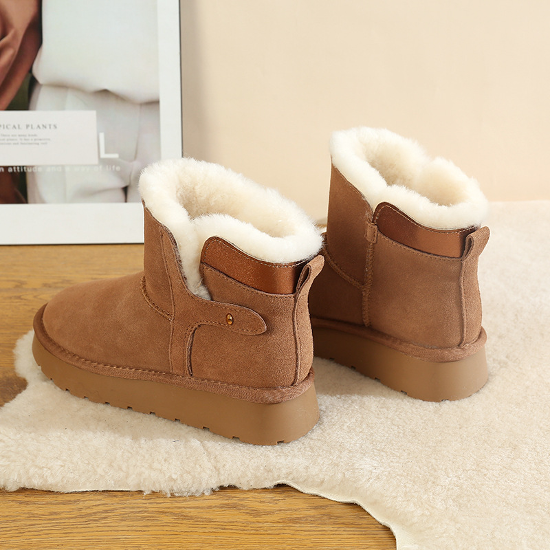 CE designer shoes Free shipping oxhide affordable luxury Winter anti slip snow boots with thick plush cotton shoes Nice touch white black