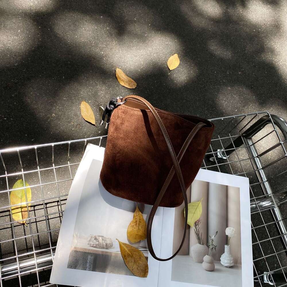 Genuine Suede Soft Leather Handbag for Women 2025 Autumn Winter New High-end Versatile Shoulder Bucket Bag