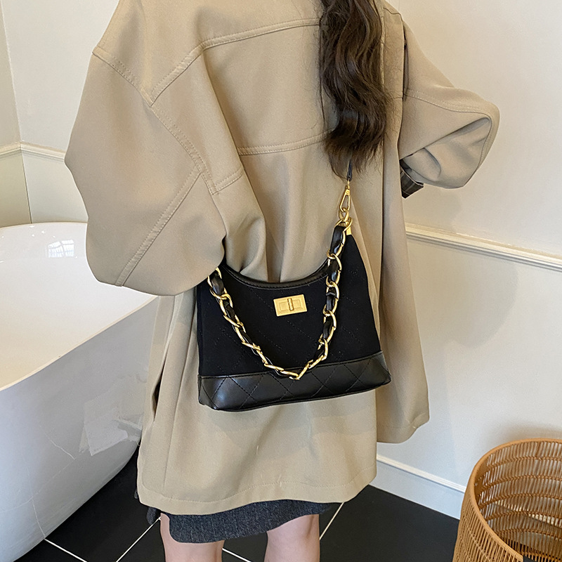 Free delivery designer bag Luxury Bag Lightweight and comfortable casual style women crossbody bag for daily use