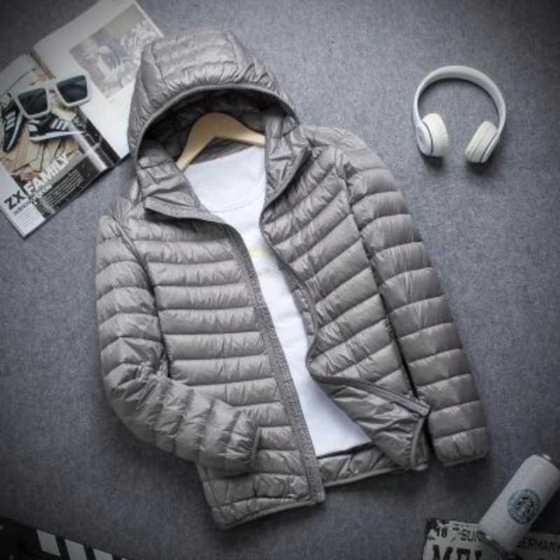 2025 New autumn and winter mens down cotton jacket very light jacket with fashionable hood mens down jacket W250926