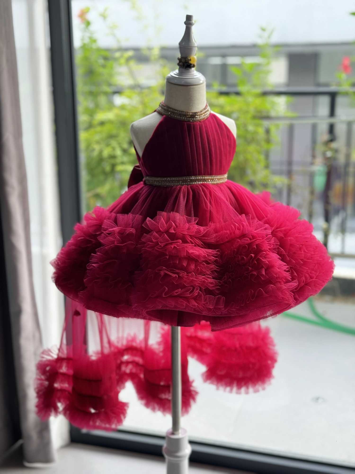 Elegant dress for girl new gorgeous Christmas ball trailing evening gown sheer girl birthday party dress physical shooting Z250926