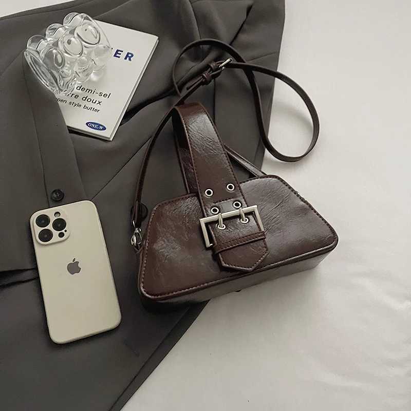 Small Handbag Fashion Wrist Bag For Women Retro Rivet Leather Shoulder Crossbody Bag Black Coffee bolsa feminina Zipper Purse Z250926