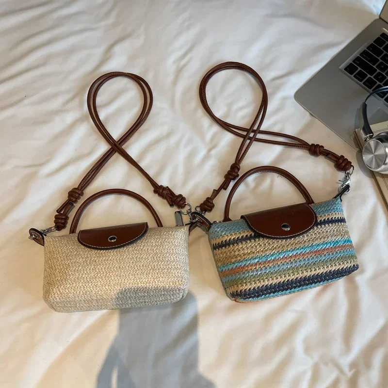 2025 Simple Yet Stylish Shopper Tote Bag With Large Capacity Solid Color And Crossbody Strap OptionW250926