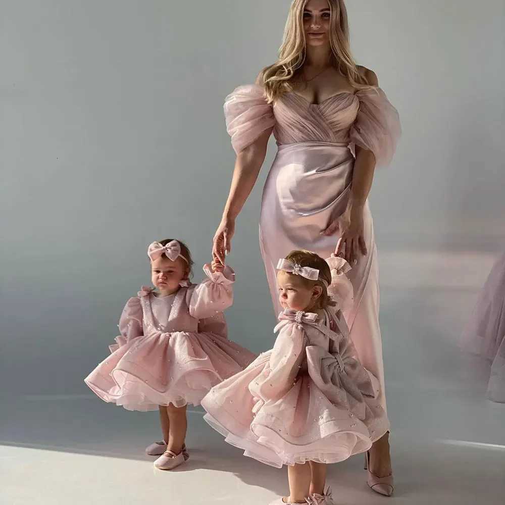 Pink Shining Flower Girl Dress For Wedding Pearls Full Sleeves Bow Puffy Baby Kids Birthday First Communion Party Ball Gown Z250926