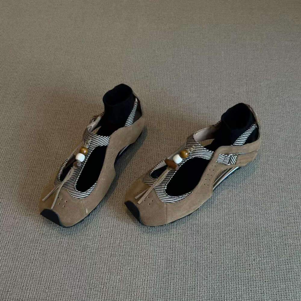 Sheepskin Version che French Style T-Strap Hidden Wedge Closed-Toe Sandals with Tassels Flat Designer Shoe Single Shoes for Women