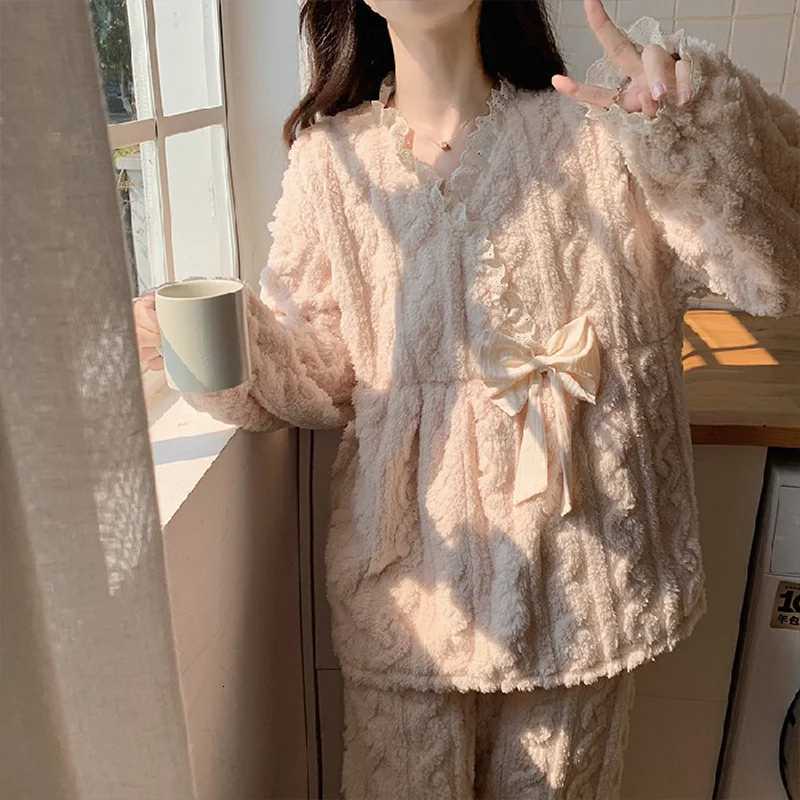 2024 New Autumn And Winter Ladies Coral Velvet Pajamas Cute Padded Thickened Pajamas Suit Flannel Homewear Suit Z250925