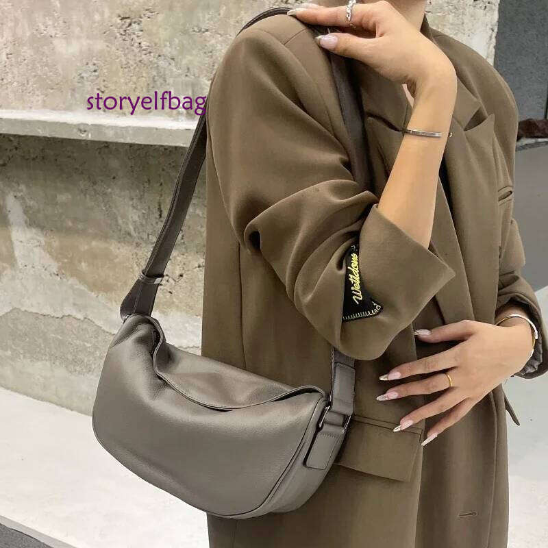 High Quality Genuine Leather Crossbody Handbag for Women, Large Capacity Shoulder Bag, Cowhide Retro Fashion Saddle Bag
