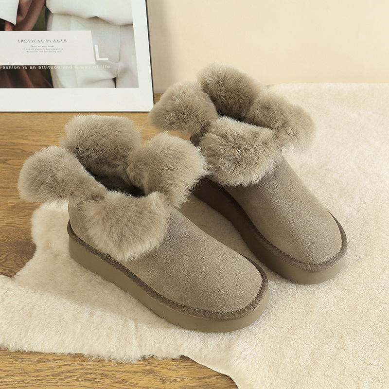 CE designer shoes Free shipping oxhide affordable luxury Winter anti slip snow boots with thick plush cotton shoes Stable load-bearing white