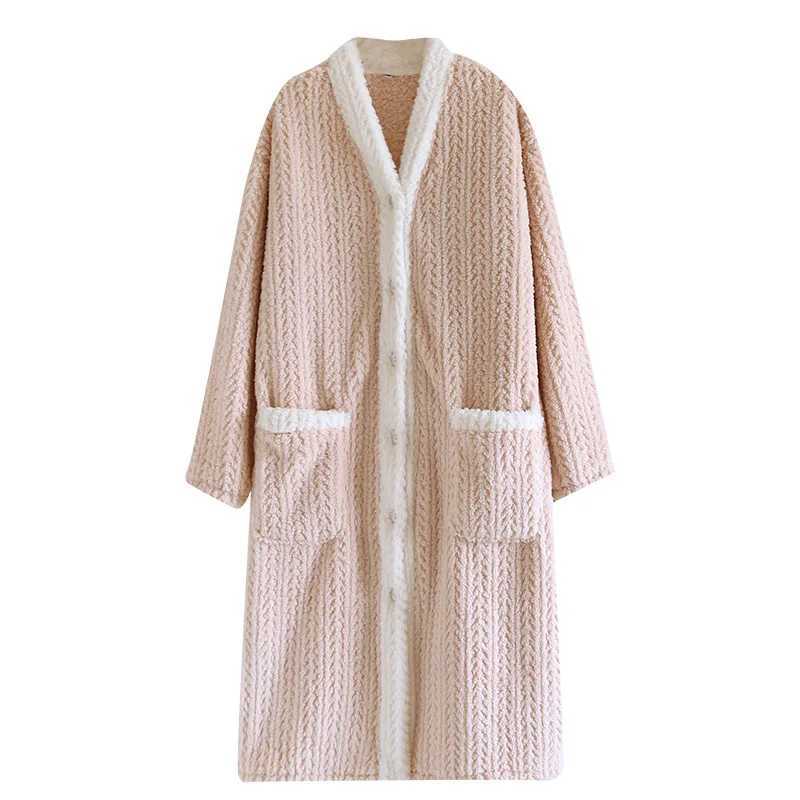 Coral Velvet Warm Sleepwear Home Clothes Autumn Winter Flannel Bathrobe For Women Thick Long Sleeved Night Long Robe Female Z250925