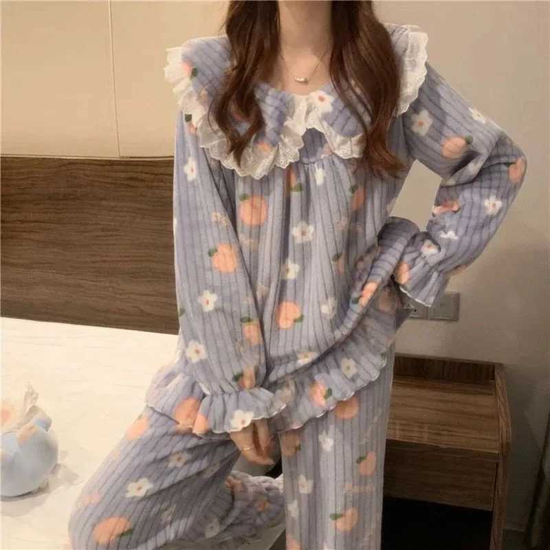 Cartoon Women Pyjamas Warm Flannel Sleepwear Pajama Sets Girl Pijama Set Suit Pant Home Korean Peach Sleep Lace Sleepwear Z250925