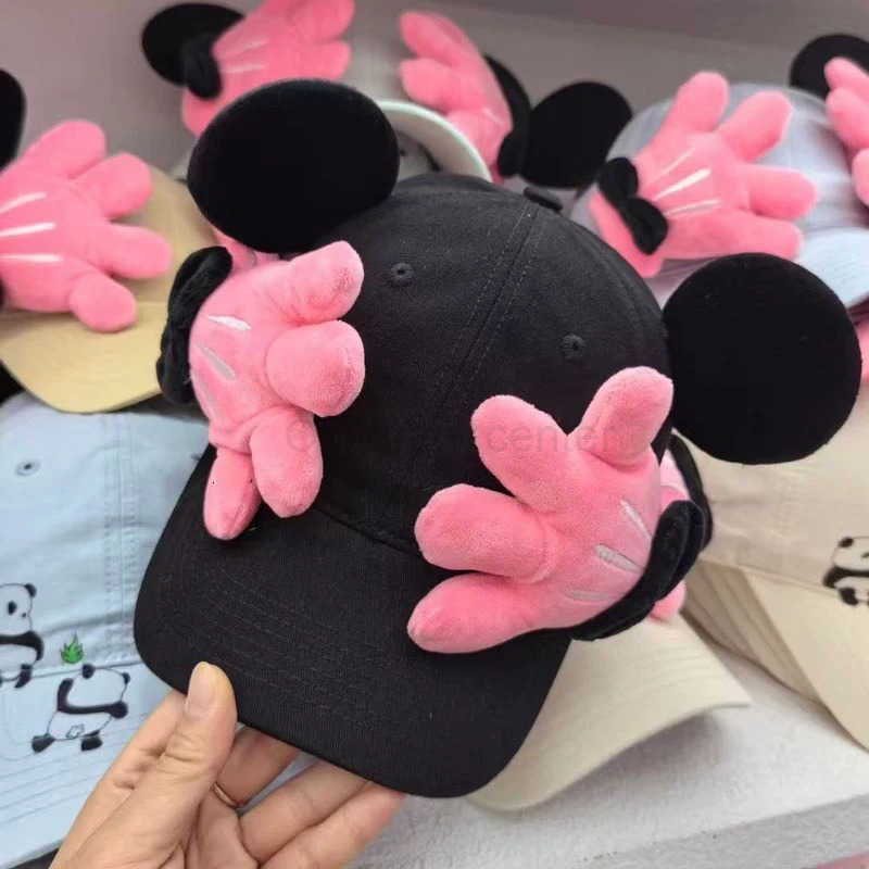 Disney Pink Cute Mickey Little Hand Baseball Hat Female Cartoon Creative Face Show Small Duck Tongue Hat Travel Sunscreen Hat Girl Gift H250926