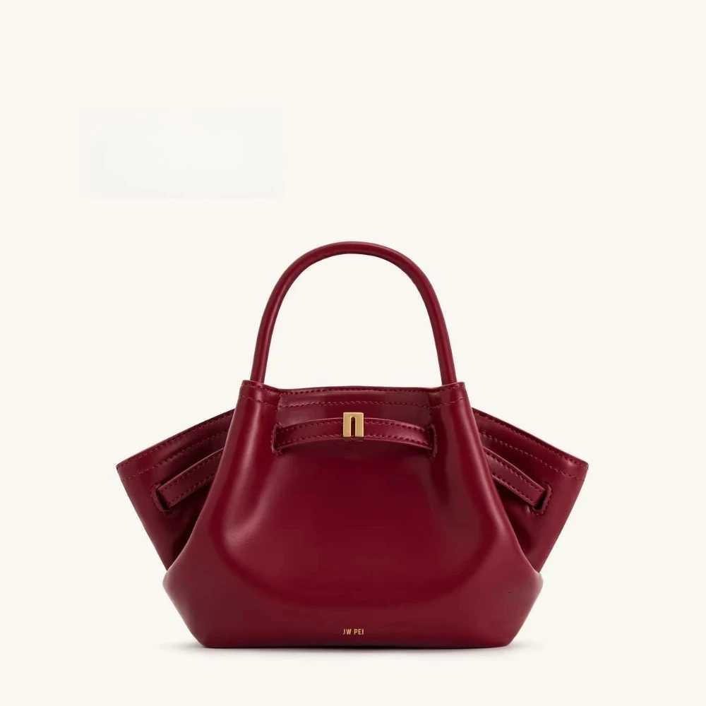 JW PEI Dumpling Bag Large Capacity Hana New Shoulder Handbag Commuter Tote Bag WomenW250926