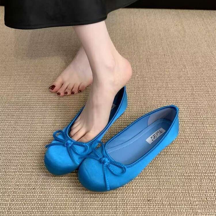 Soft Sole Round Toe Ballet Flats for Women 2025 Designer Shoe Spring New Satin Flat Slip-On Grandma Shoes