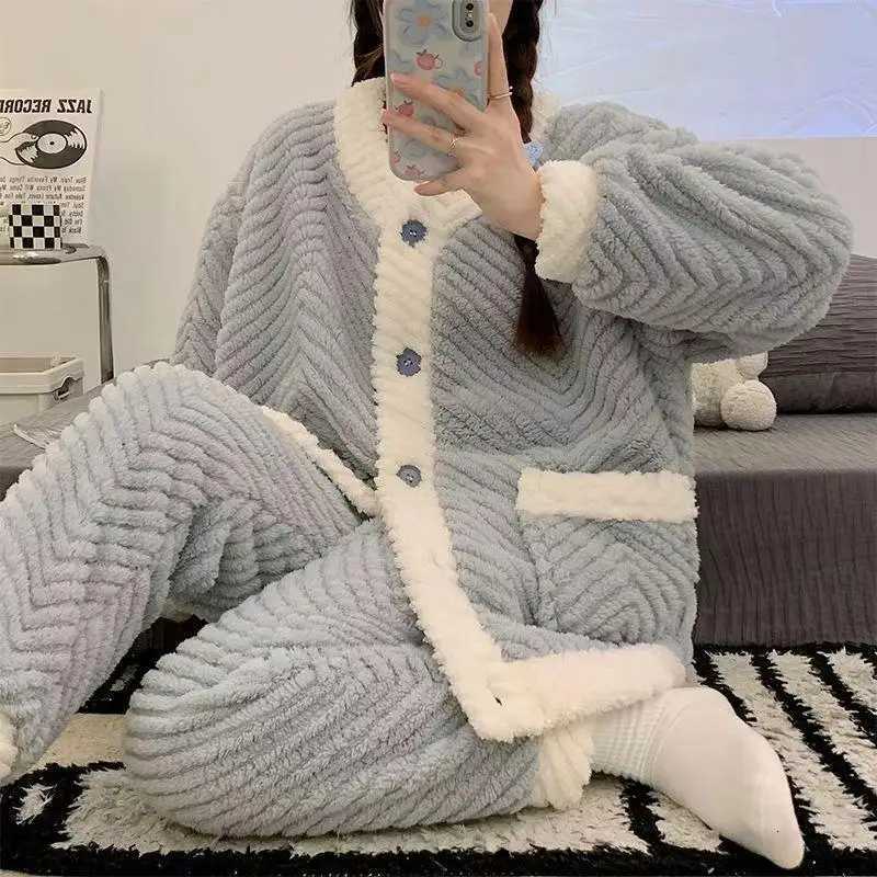 Women Cardigan Thicken Warm Coral Velvet Pajamas Set Winter Color Blocked Sleepwear Sets Flannel Pajamas Suit Womens Homewear Z250925