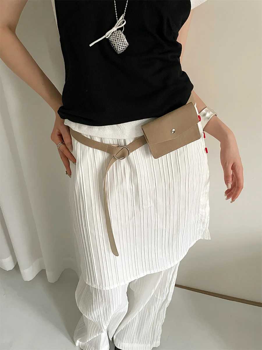 Korean Version Of Simple And HighEnd Khaki Color Belt Hanging Bag For Women Mini Versatile Small Square Bag With A Belt L250926