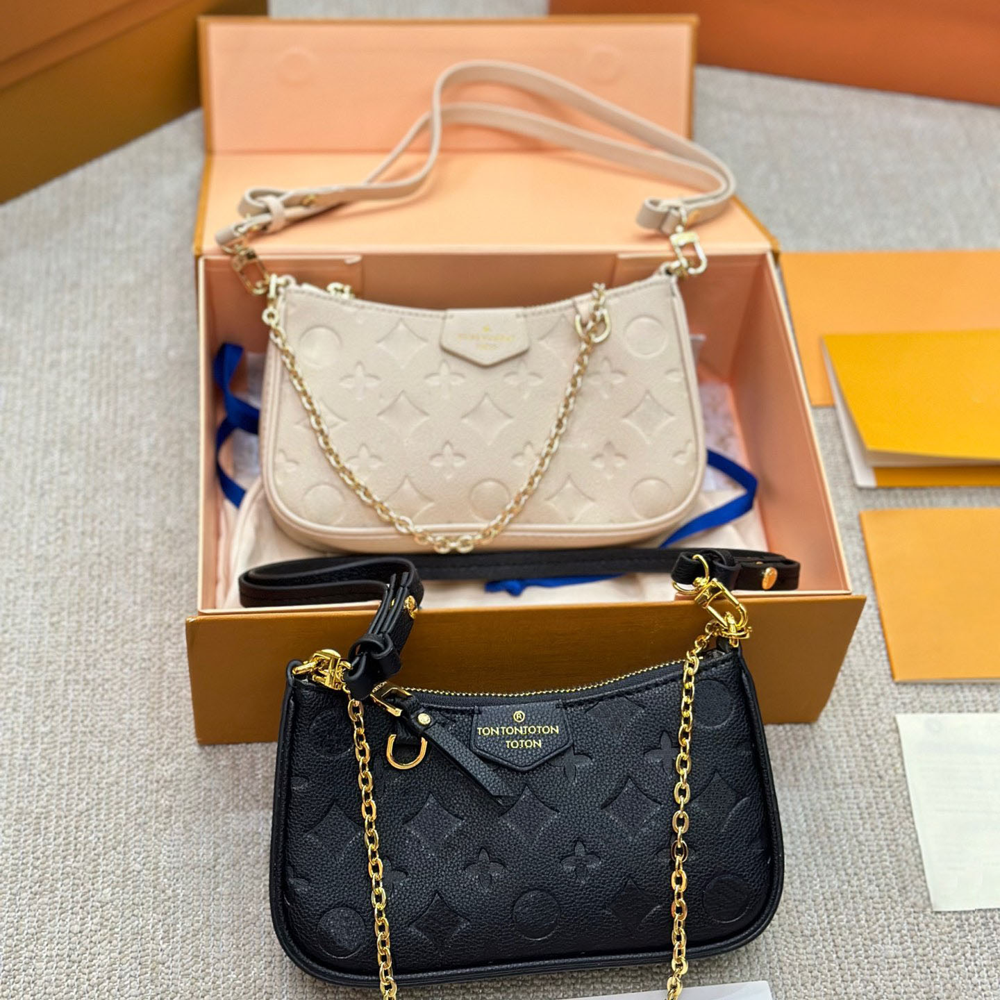 Designer Pouch Emed Mini Stylish Shoulder Handbag, Versatile Half Moon Bag, Lady's Elegant Envelope Crossbody Purse