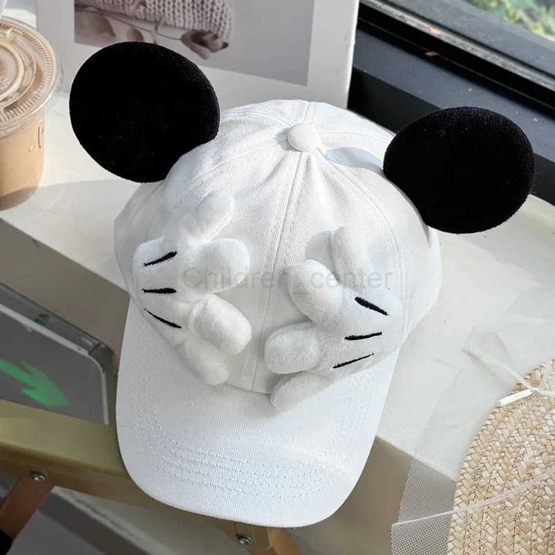 Disney Outdoor Travel and Holiday Sunscreen Sunshading Duck Tongue Cap Men and Women Fashion Leisure Mouse Ears Baseball Cap H250926