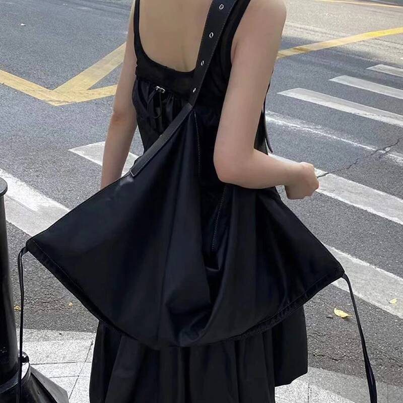 Large Capacity Hobos Bags For Women Designer Handbag Purse New In Fashion Tassel Decoration Black Underarm Shoulder high-quality