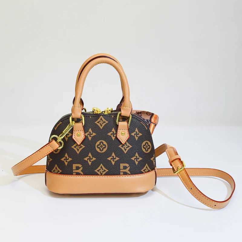 Luxury Designer Womens Leather Crossbody Bag Elegant Shoulder Handbag For Ladies Classic Tote PurseW250926