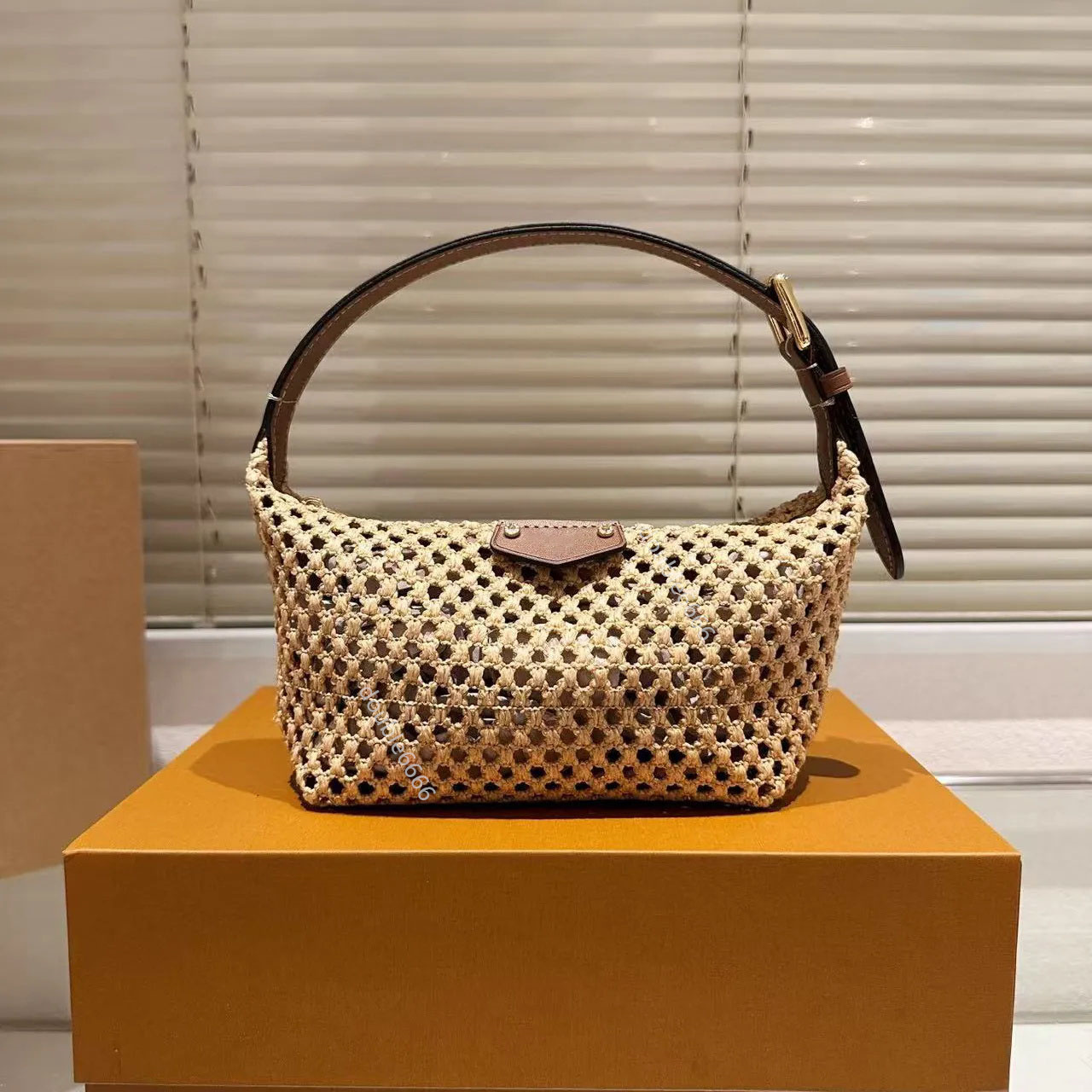 Designer luxury beach bag straw bag hobos handbags chain purses fashion crossbody lady small underarm bag woman totes travel bag hollow out shoulder bag commuter bag