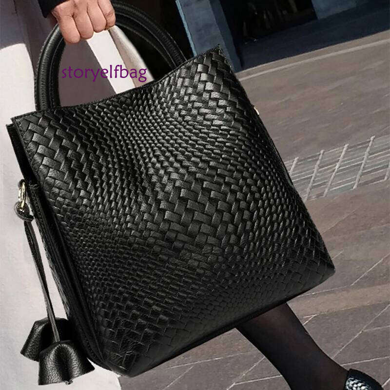 Top Layer Leather Handbags Minimalism Soft Calfskin Casual Tote Bag Fashion Women ladies handbag