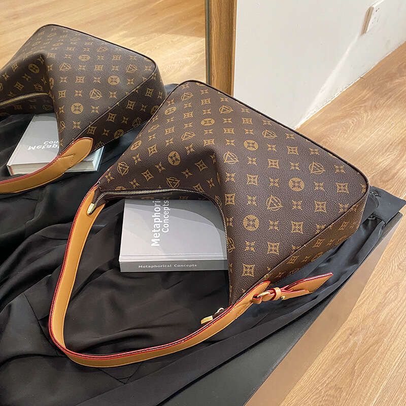 Shoulder Wallet Ladies Fashion Designer 2025 New Autumn And Winter High Quality Leather Armpit Bags Tote Handbags