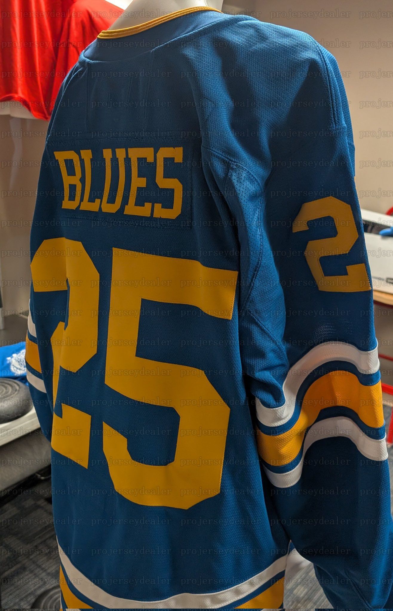 Custom Kyrou 2025-26 hockey Jersey Robert Thomas Brayden Schenn Jake Neighbours Colton Parayko Justin Faulk Pavel Buchnevich Binnington Philip Broberg