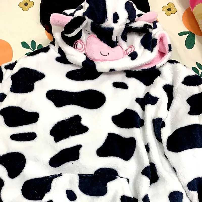 2024 New Cow Coral Fleece Pajama women Autumn Winter Sleepwear Fleece Thick Cute Flannel Loungewear Set Round Collar Homewear Z250925