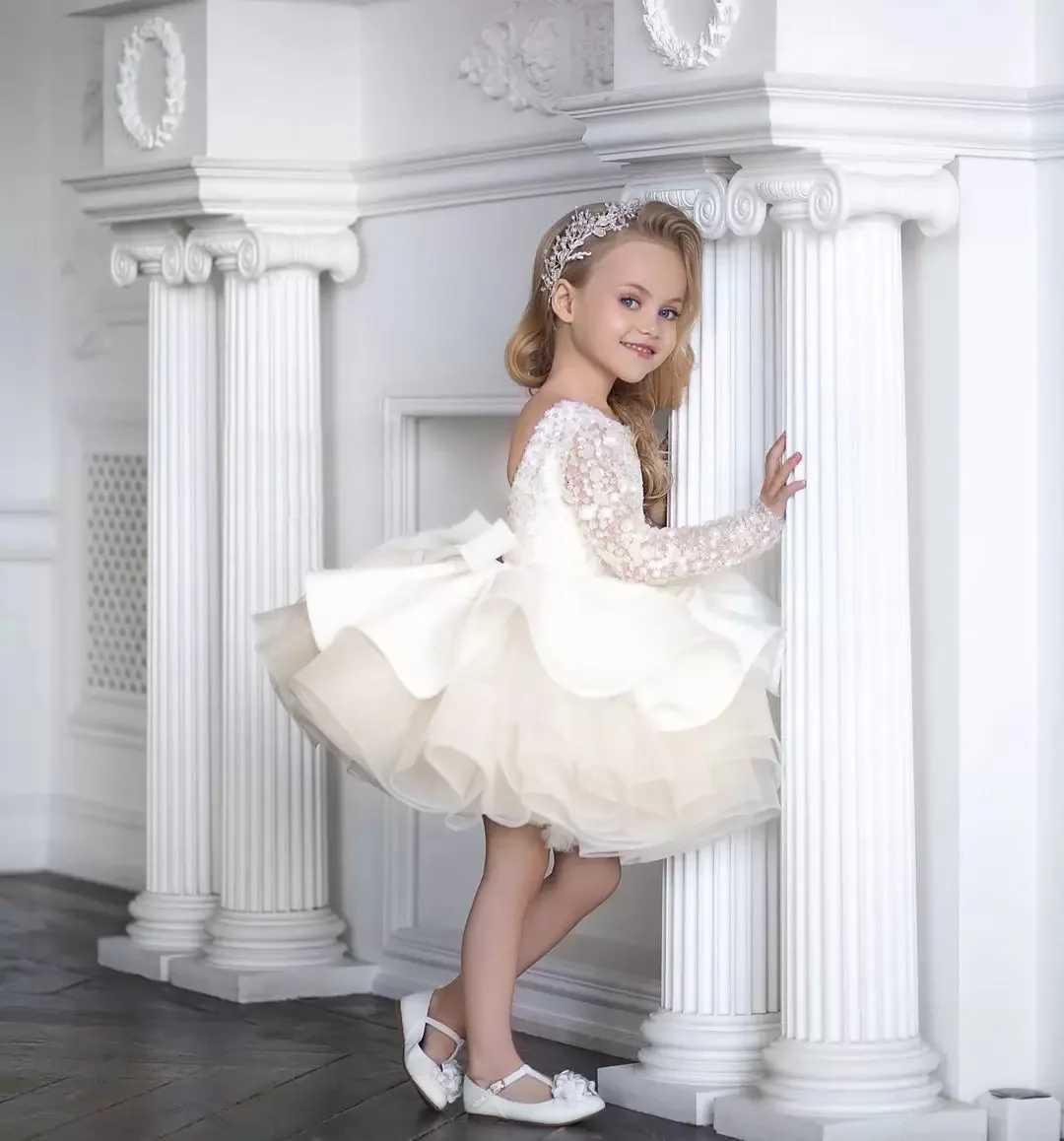 Luxury Girls Party Sequins Princess Tutu Gown White Wedding Dress For Kids Big Bow Long Sleeve Birthday Formal Prom Ball Gown Z250926