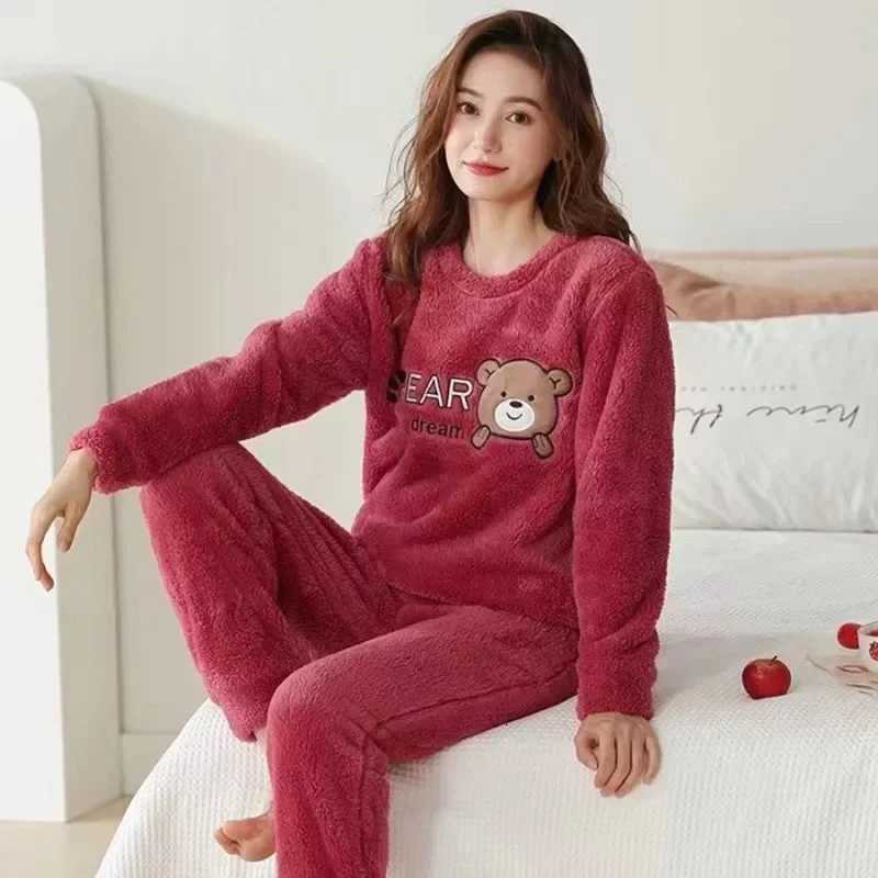 Thickened Warm Flannel Women Sleepwear Coral Velvet Pajamas Autumn Winter Cute Cartoon Bear Padded Two Sets Nightwear Casual Z250925